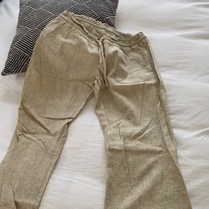 $20 - Like New Roxy Linen Pants Women’s size Large